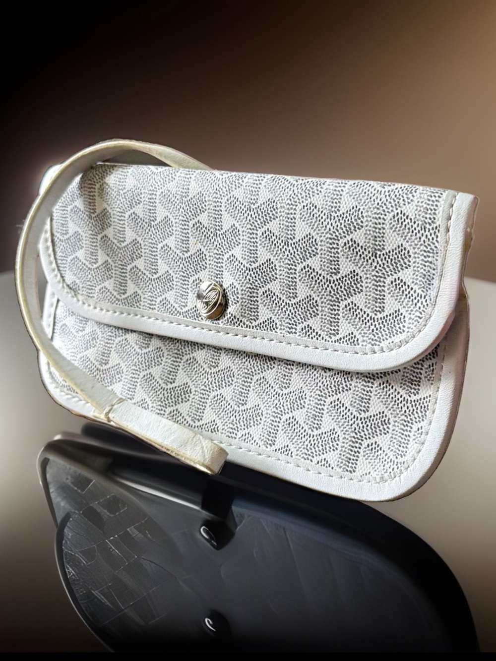 Goyard Saint Louis White Goyardine Pouch Wristlet Clutch Authenticity Details